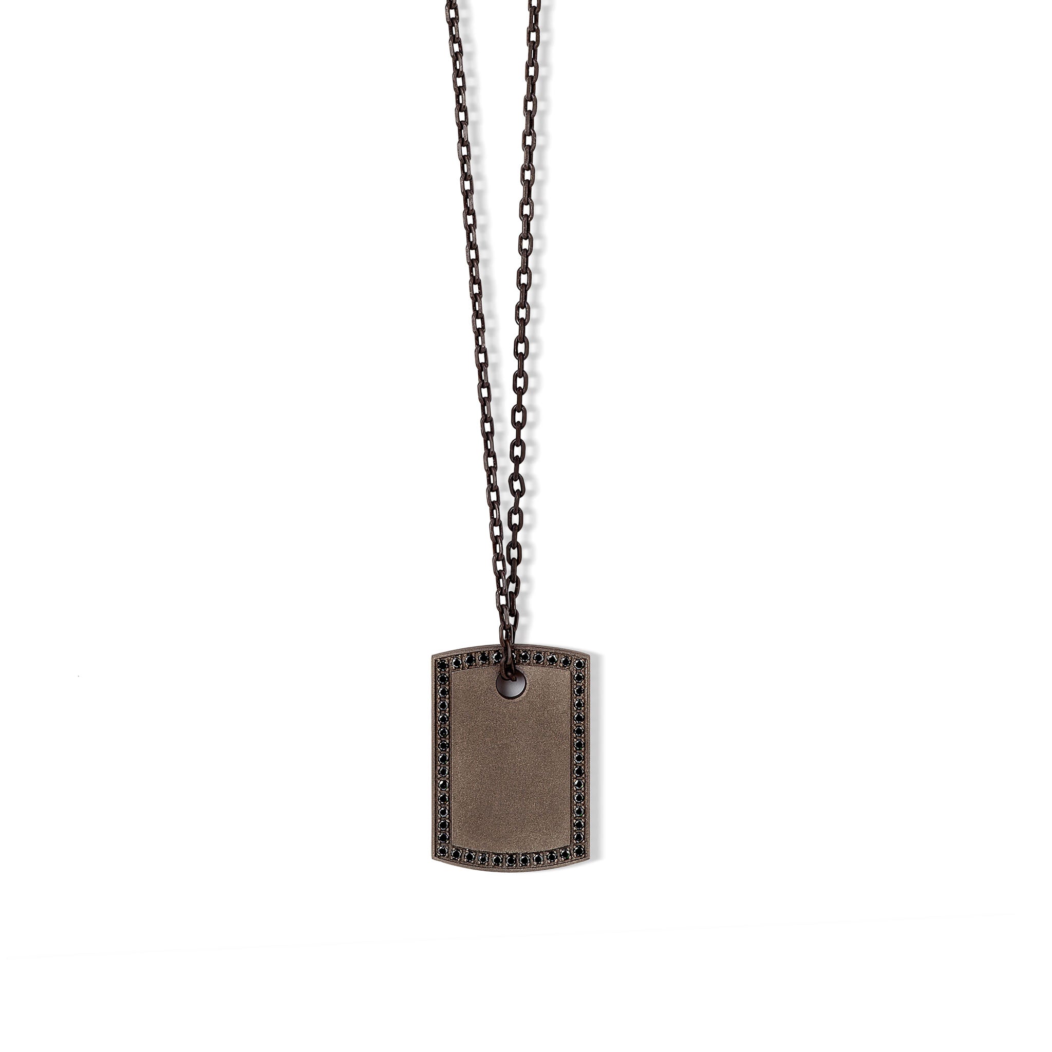 COLLANA CON TARGHETTA  IN TITANIO, DIAMANTI BLACK E CATENA.