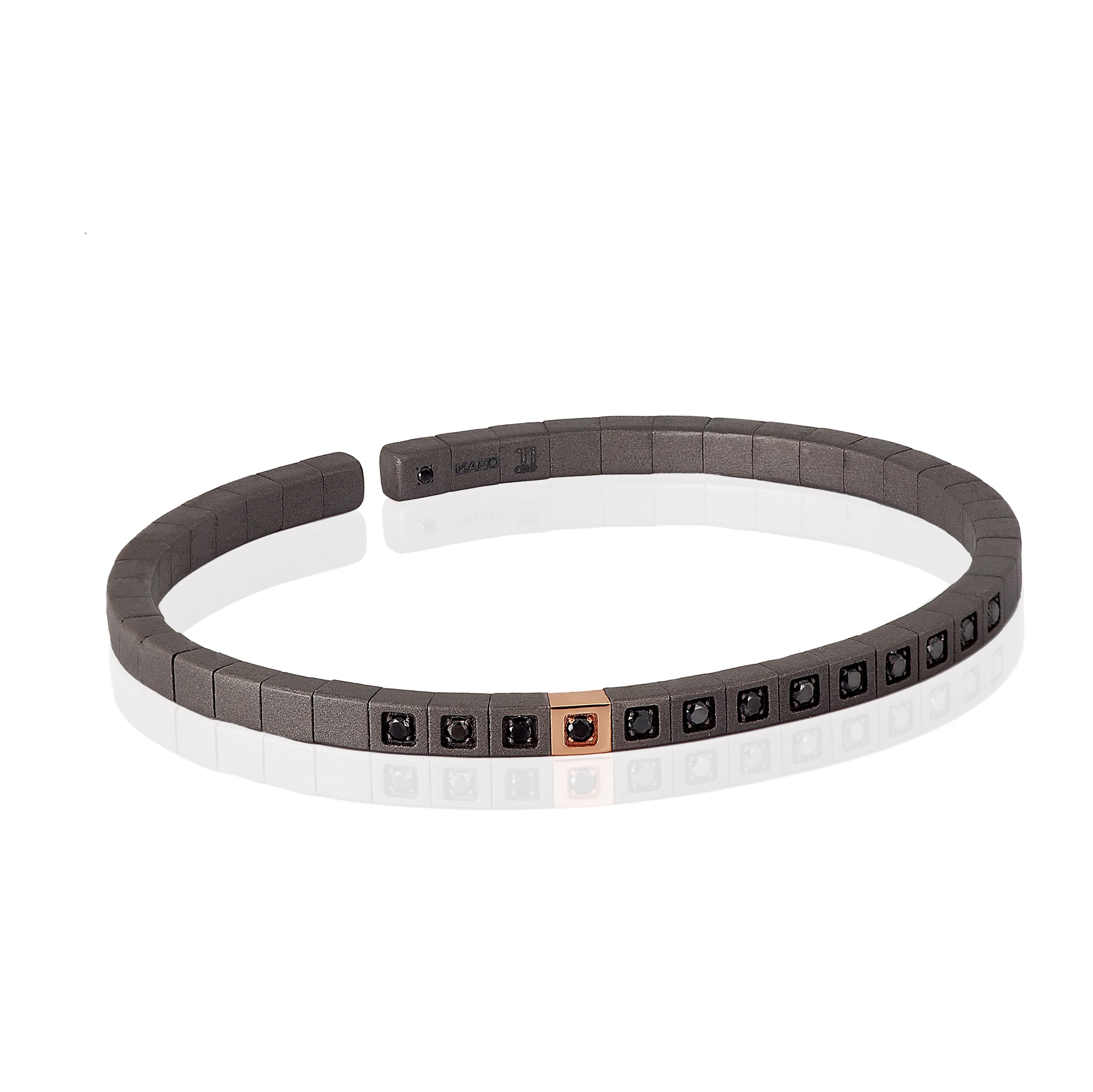 BRACCIALE UOMO IN TITANIO, ORO ROSSO 9 KT, DIAMANTI BLACK.