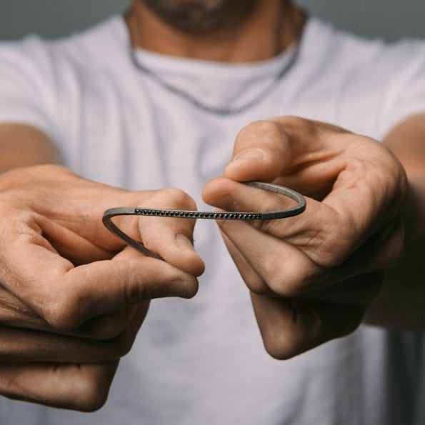 BRACCIALE A MOLLA IN TITANIO E 27 DIAMANTI BLACK DA 1 PUNTO